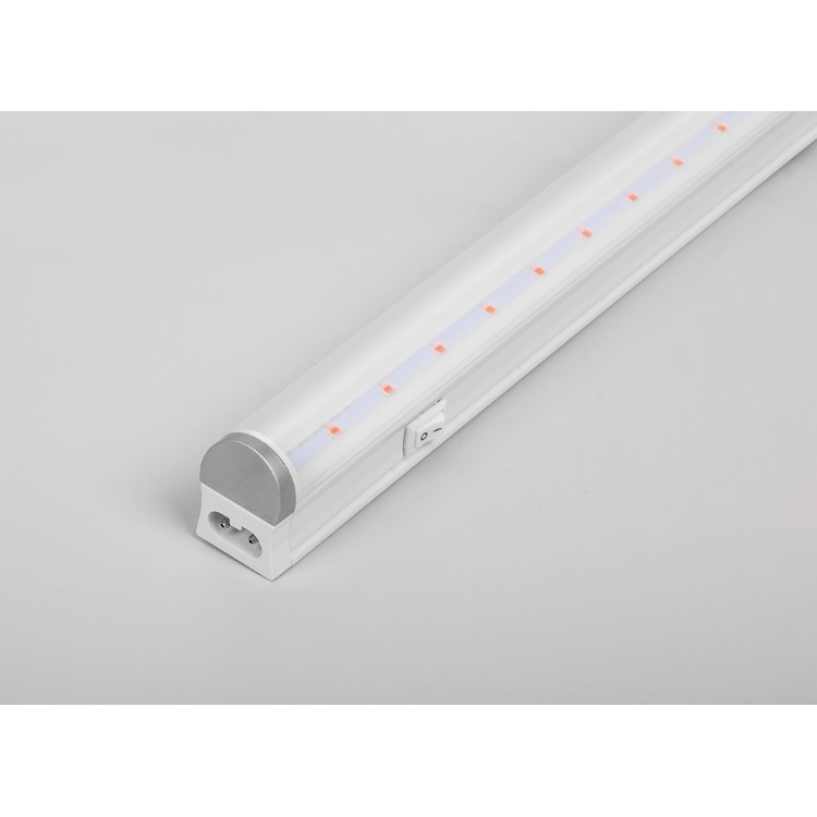 Светодиодный светильник для растений AL7000 14W/IP40 пластик Feron Светодиодный светильник для растений AL7000 14W/IP40 пластик Feron