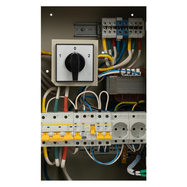 Ящик собственных нужд ЯСН-В (исп.2 на Апаторе 100А) (550х320х150)